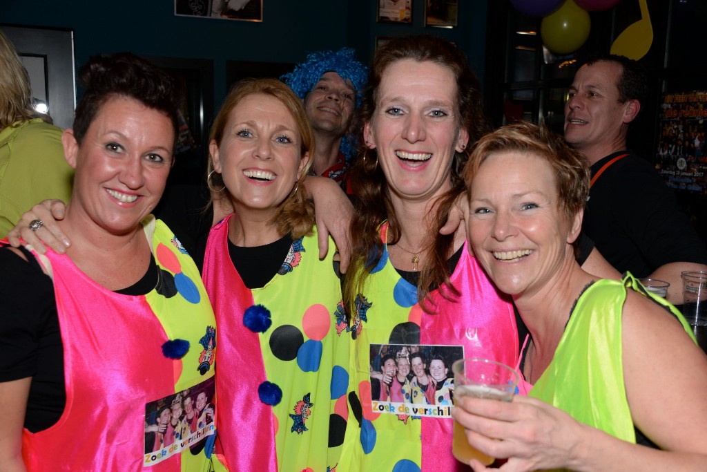 ../Images/Het feest van toen 'De Reunie' 077.jpg